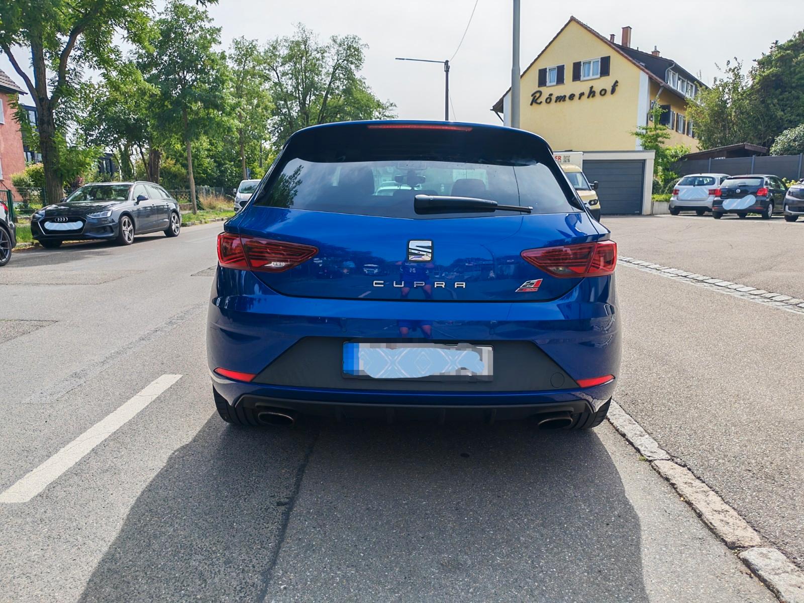 Seat Cupra 300 | Handschalter | Panorama | ACC | HU