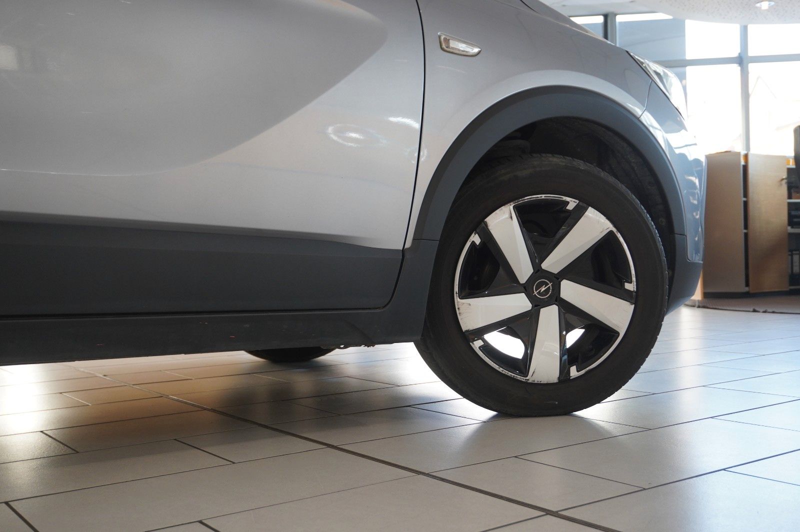 Fahrzeugabbildung Opel Crossland (X) 1.2 EDITION NAVI/LED/TEMP./DAB+