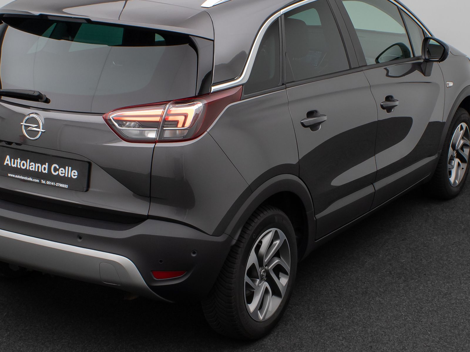 Fahrzeugabbildung Opel Crossland Innovation Kamera Navi L-hzg LED AHK