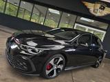Volkswagen Golf VIII Lim. GTI LED/MAXTON/MILLTEK/NAVI/18" - Volkswagen Golf: Vi GTI