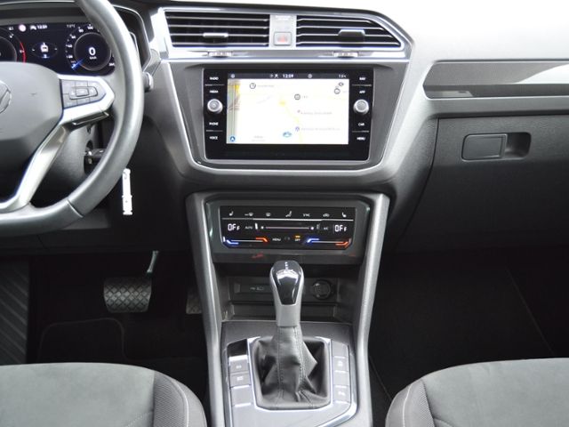 Tiguan 2.0 TDI DSG Elegance AHK/18-ZOLL/MATRIX/N