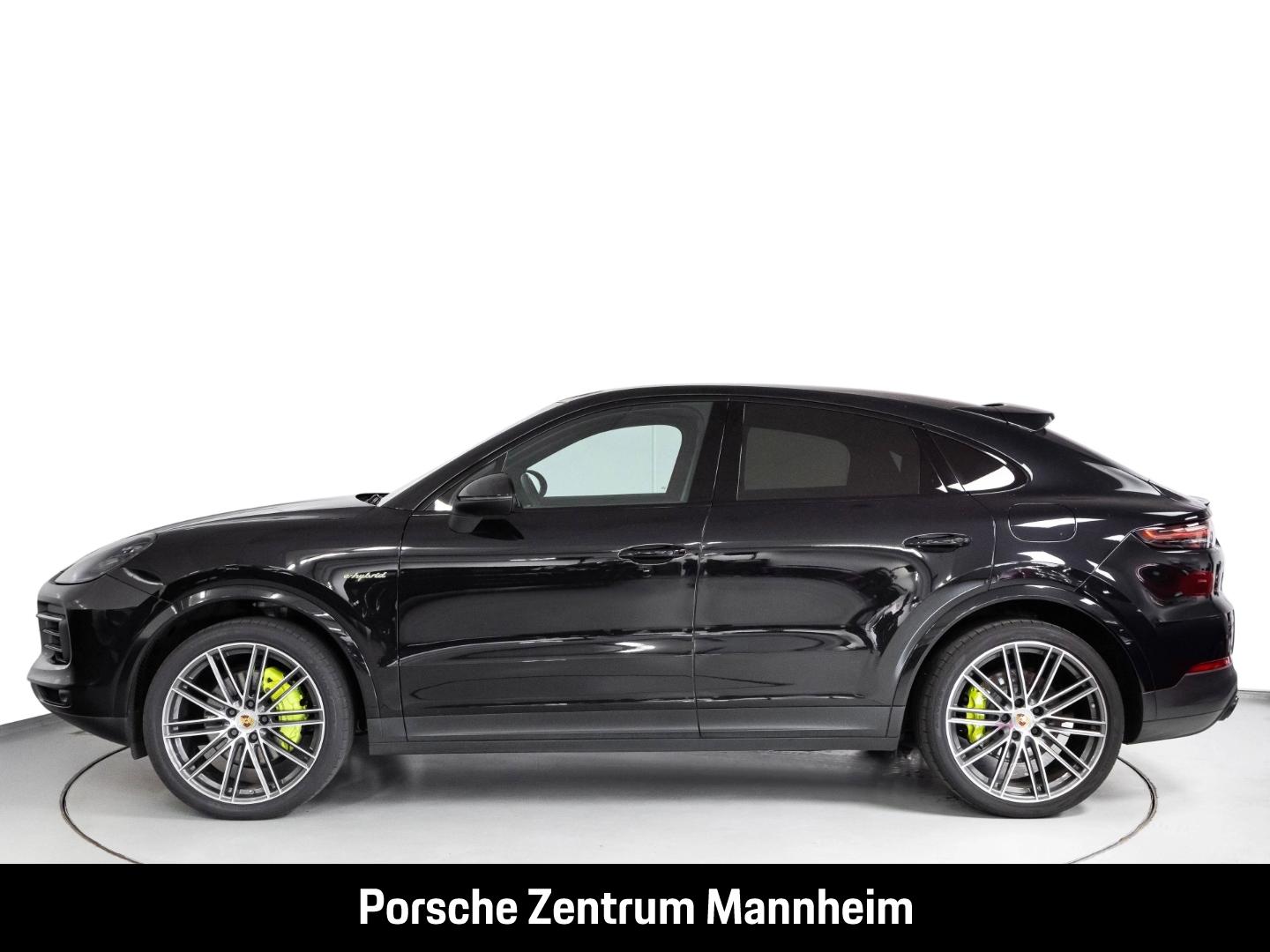 Porsche Cayenne E-Hybrid Coupe Sportabgas Luft Anhängerk