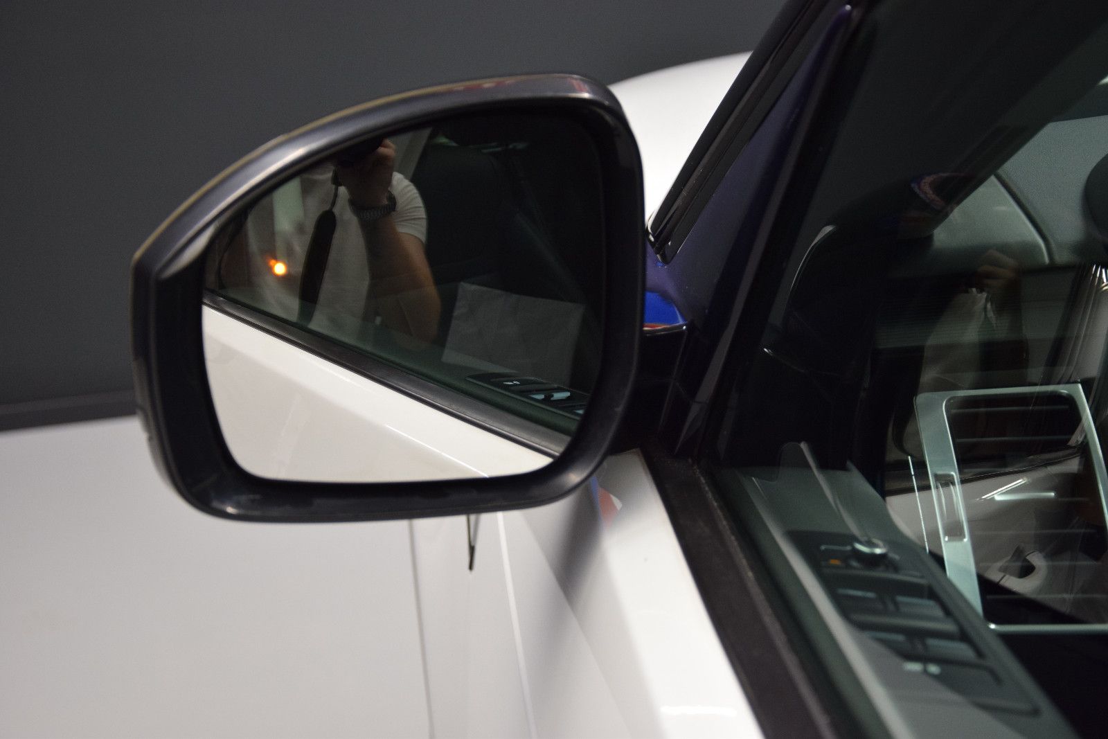 Fahrzeugabbildung Land Rover Discovery 5 HSE SDV6 Pano 7. Sitze Meridian 360°