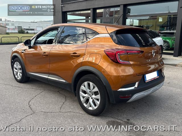 Renault RENAULT Captur Plug-in Hybrid E-Tech 160 CV Inte imagem 2