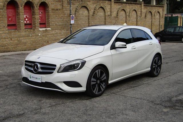 Mercedes-Benz MERCEDES A 200 CDI BlueEFFICIENCY Sport