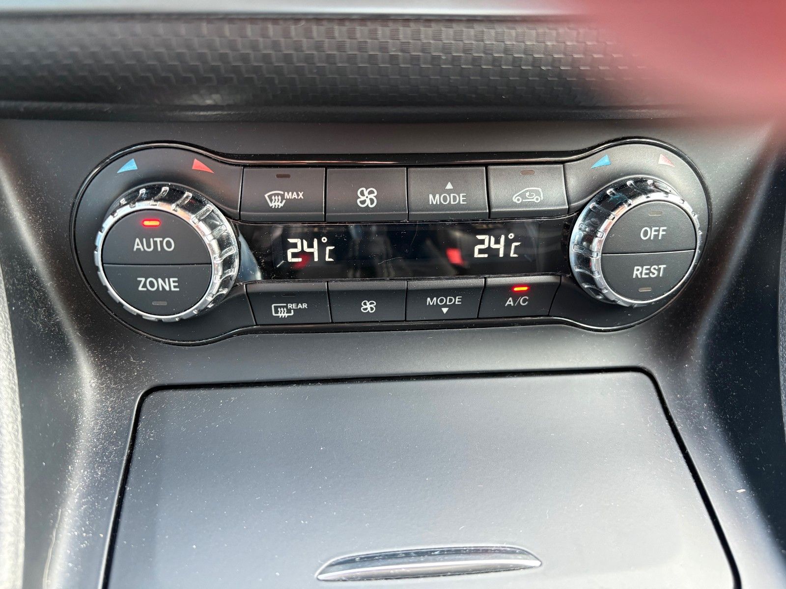 Fahrzeugabbildung Mercedes-Benz A 200 BE Xenon Leder PDC SPORTSITZE 2.HAND SHZ
