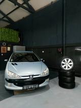 Peugeot 206 1.4*NEU-TÜV*SCHECKHEFTGEPFLEGT* - Peugeot 206 in Mannheim