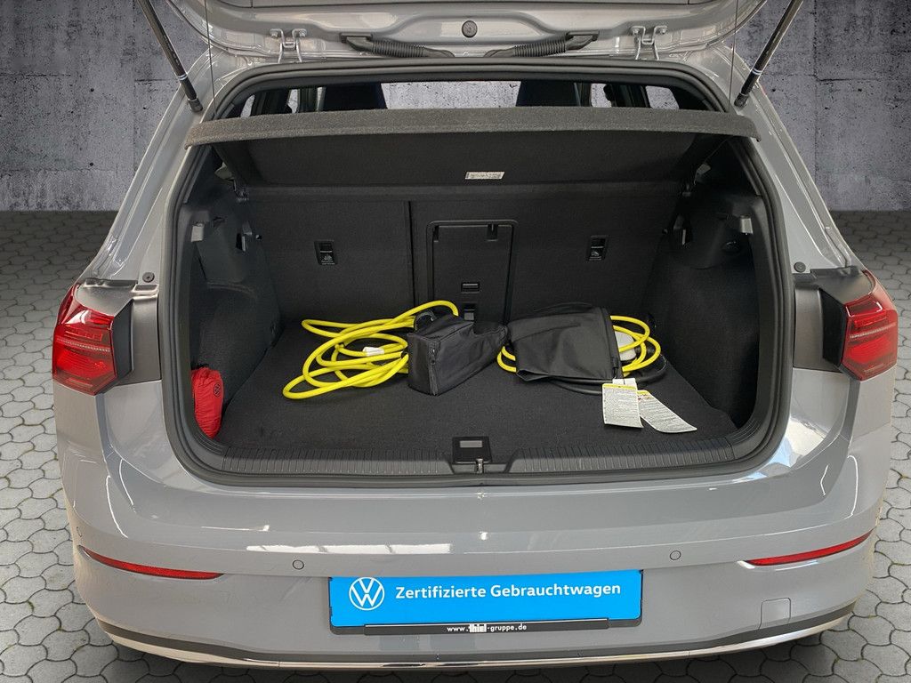Volkswagen Golf - Bild 17