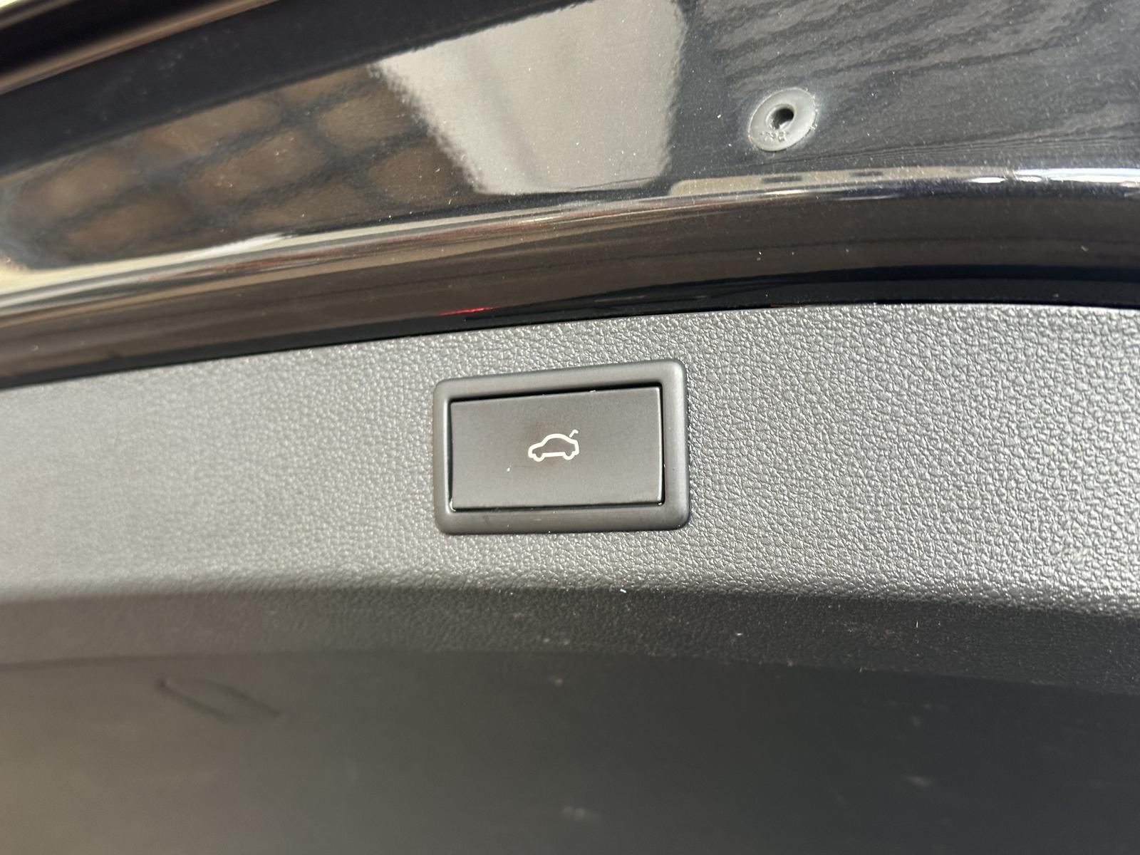 Skoda Kodiaq Clever*4xSHZ*ACC*LED*PDC*R.Cam*Navi*AHK
