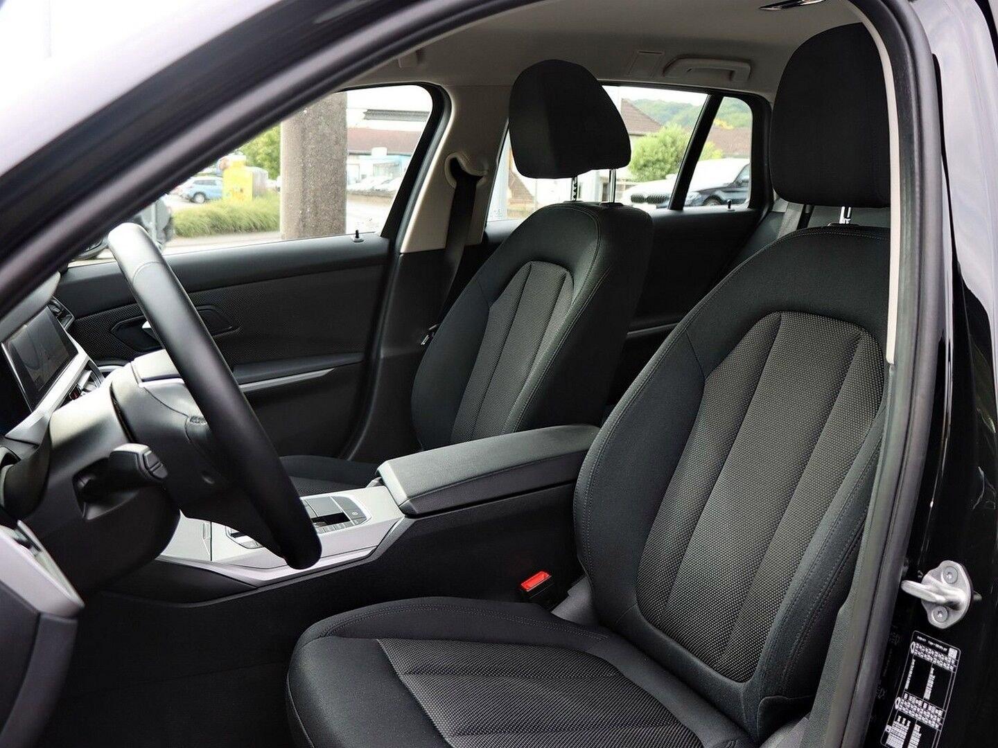 BMW 3 Series i Touring, Automatik, Live Cockpit Profession, миниатюра 14