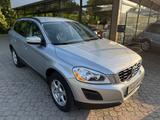 Volvo XC60 Kinetic 2WD - gebrauchte Volvo XC60 aus dem Jahr 2011