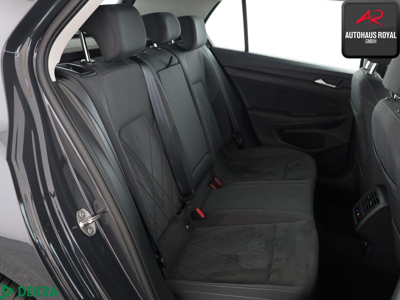 Volkswagen Golf VIII 1.5 eTSI STYLE MASSAGE,MEMORY,ACC,1.HD, миниатюра 8