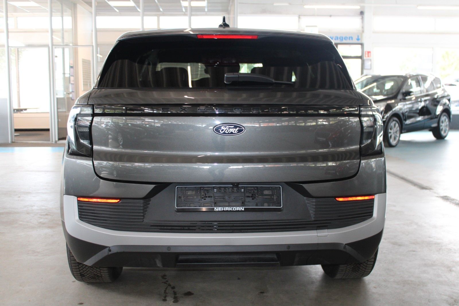 Fahrzeugabbildung Ford Explorer Ext.Range RWD 77kWh LED ACC NAVI uvm.