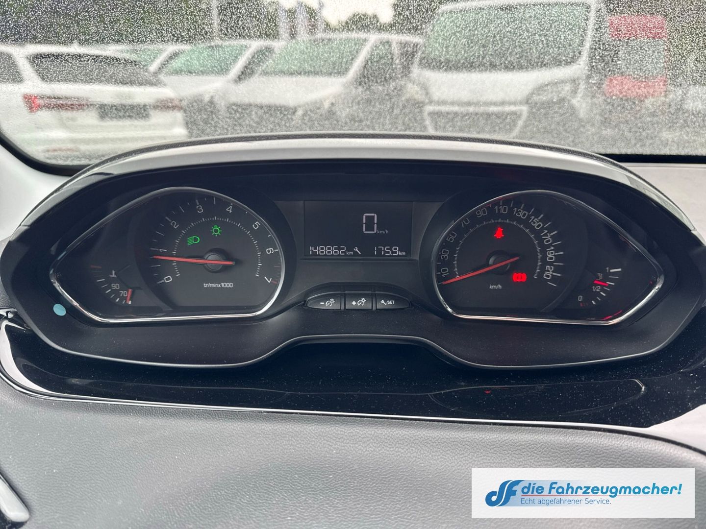 Fahrzeugabbildung Peugeot 208 Active Notbremsass. Temp PDC *EXPORT