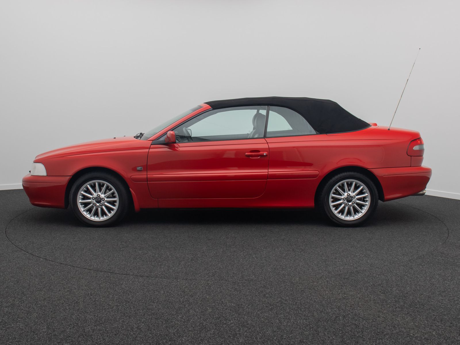Fahrzeugabbildung Volvo C70 2.0T Cabriolet Lordos HiFi Tempomat Sportsit