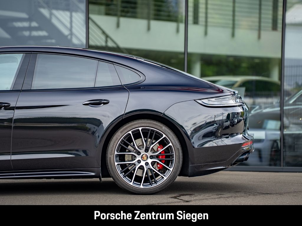 Porsche Panamera GTS