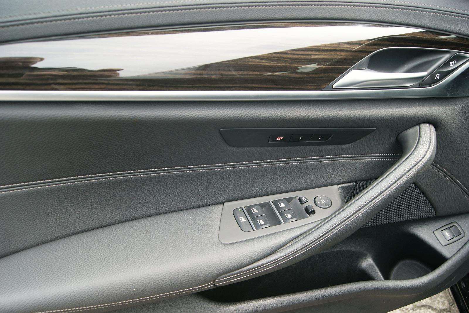 BMW 530d AUT*LUXURY-LINE*LASER*HUD*GSD*ACC*HIFI*