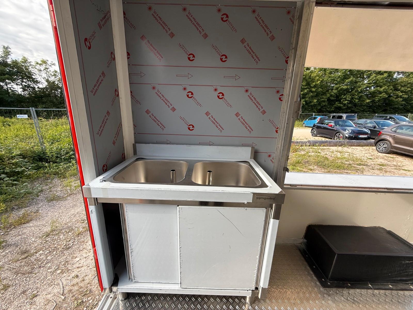 Iveco Han Foodtruck & Imbisswagen & Verkaufswagen