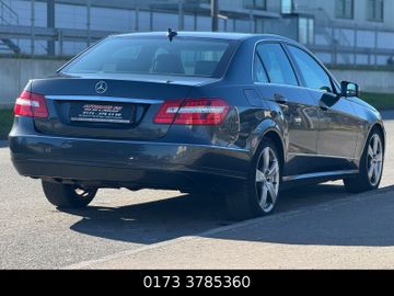 Mercedes E 250 - 4