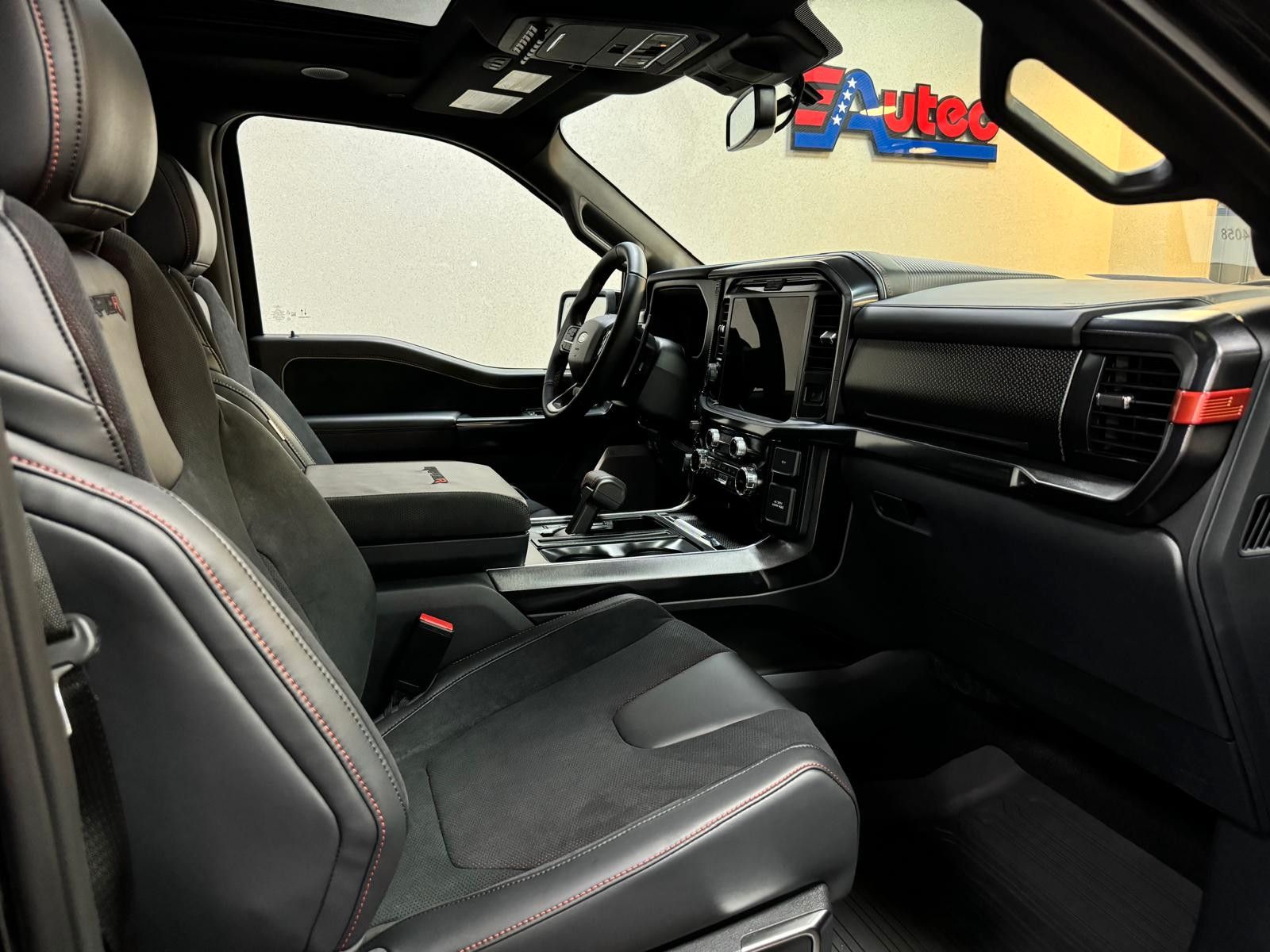 Fahrzeugabbildung Ford RAPTOR -R- SUPERCREW KOMPRESSOR V-8