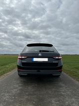 Skoda Superb Sportline Kombi 2.0 TDI mit AHK - Skoda: Allradantrieb, mit