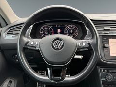Fahrzeugabbildung Volkswagen Tiguan Highline 2.0 TDI 4MOTION PANO*360°*NAVI!!