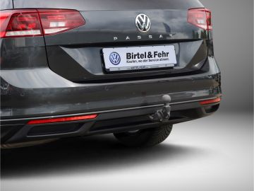 Volkswagen Passat Variant Business 1.5 TSI AHK Navi DSG