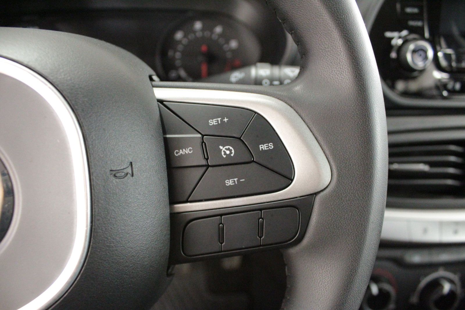 Fahrzeugabbildung Fiat Tipo 1,4 16V Kombi POP *Winterräder*Bluetooth*