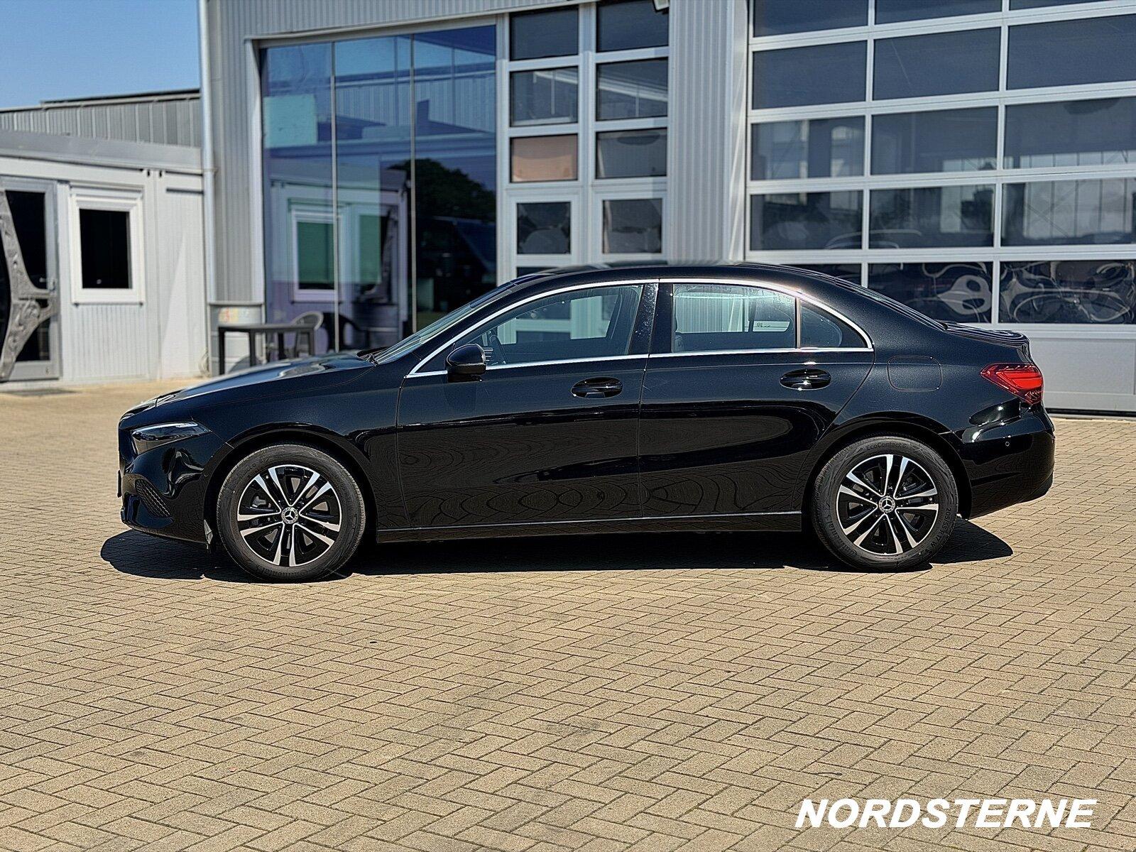 Mercedes-Benz A 250 e Limousine mit EQ Hybrid ProgressiveKlima