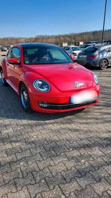 Volkswagen Ein Fahrzeug für echte Liebhaber - Volkswagen Beetle in Duisburg
