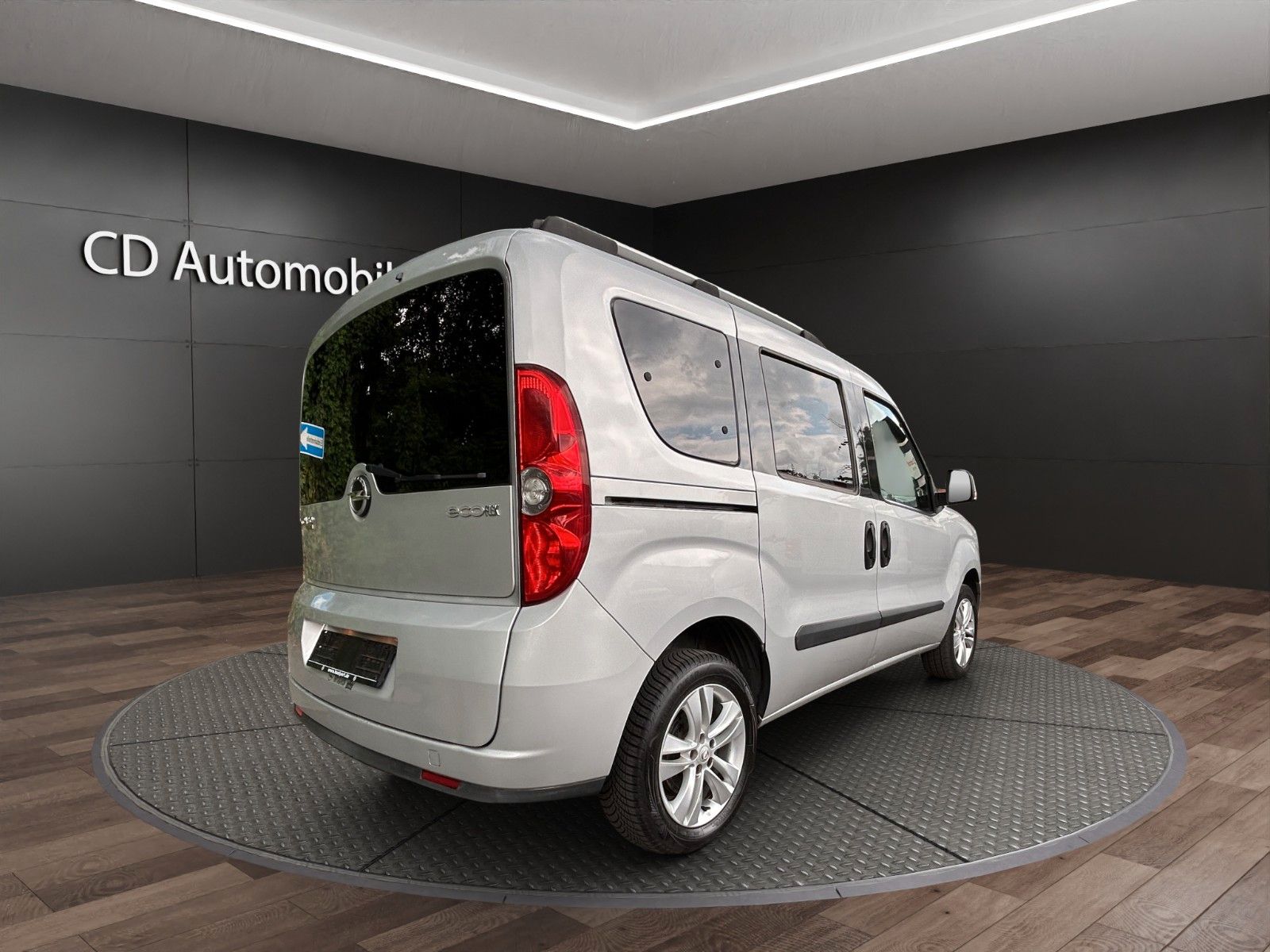 Fahrzeugabbildung Opel Combo D Edition L1H1/Inspektion Neu/ 1.Hand !!/