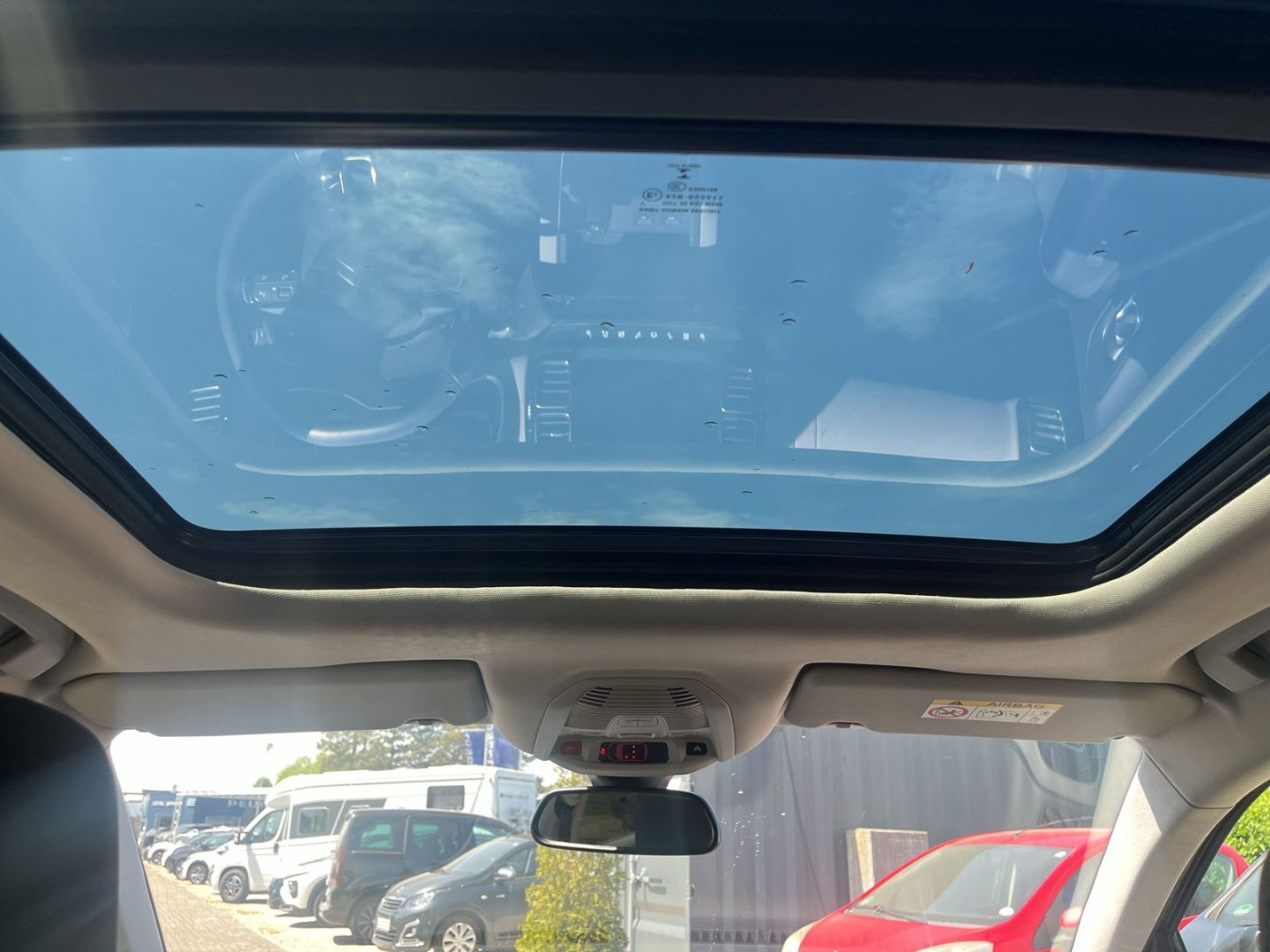Fahrzeugabbildung Citroën C5 Aircross 1.2 PureTech 130 EAT8 Feel CarPlay
