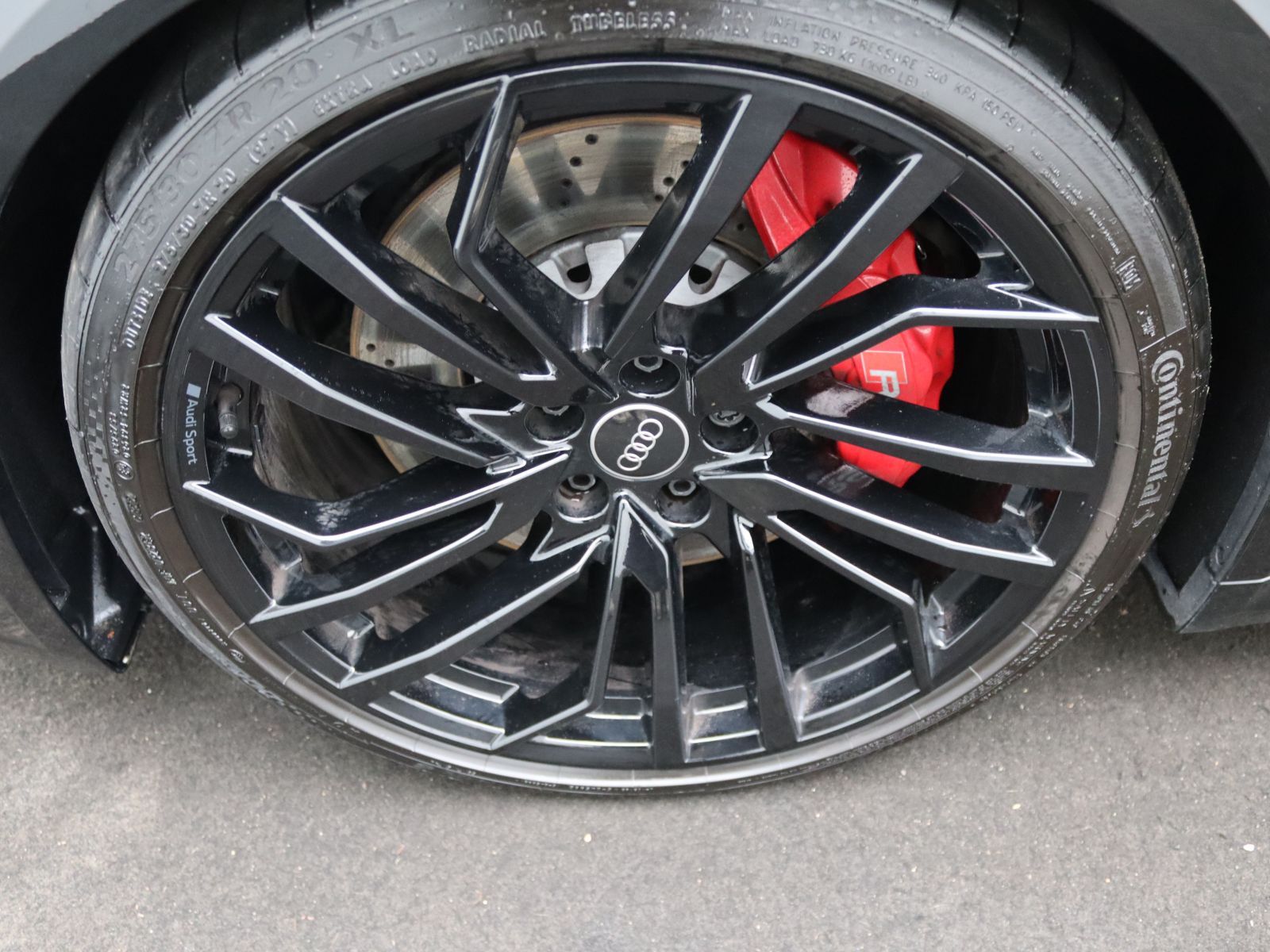 Audi RS4 - Bild 17