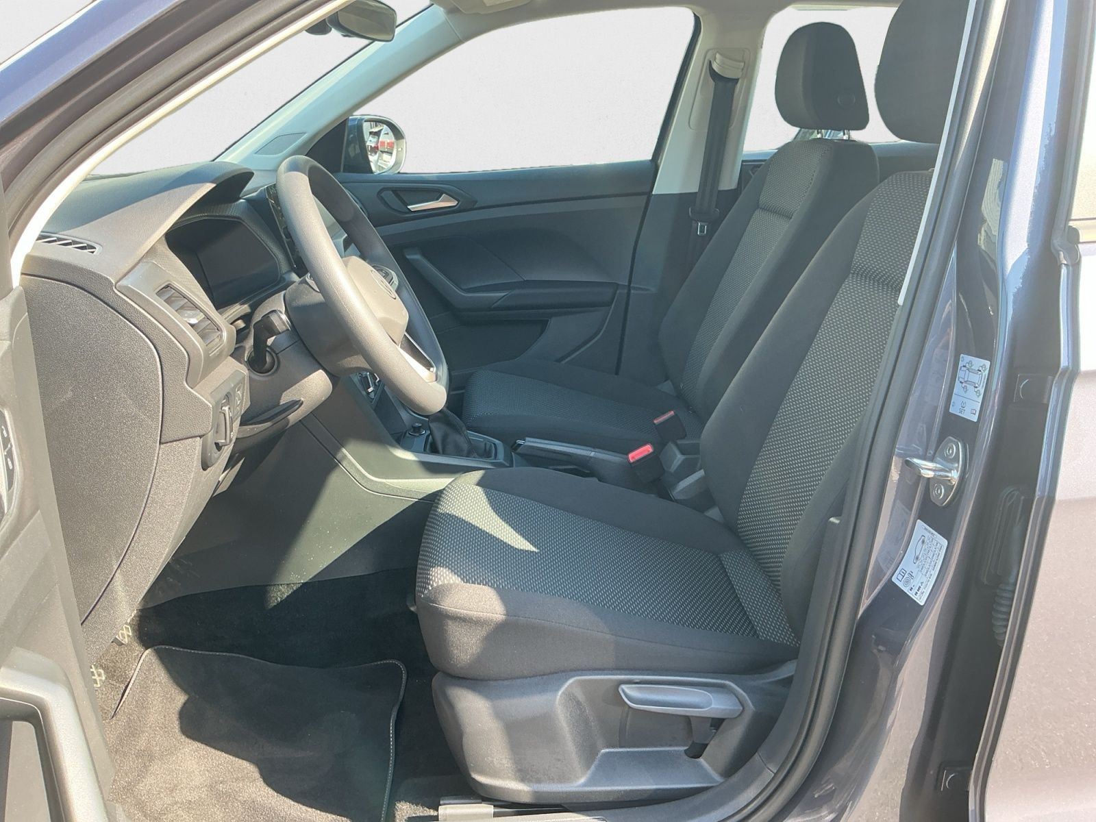 Volkswagen T-Cross - Bild 9