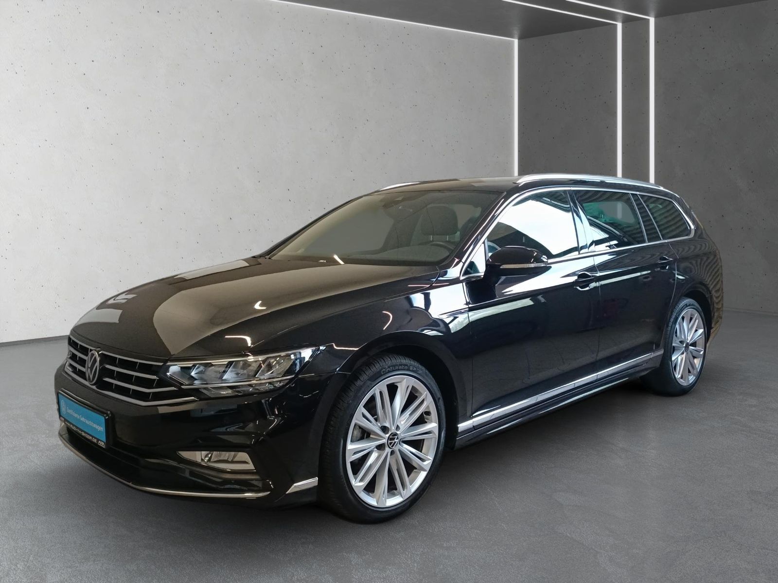 Volkswagen Passat Var. 2.0 TDI Business DSG R-Line AHK 19 foto 2
