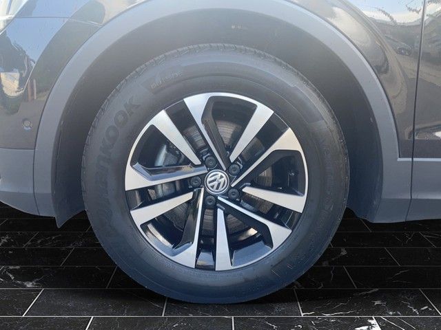 Fahrzeugabbildung Volkswagen Tiguan IQ.DRIVE LED Navi ACC AHK RFK SHZ