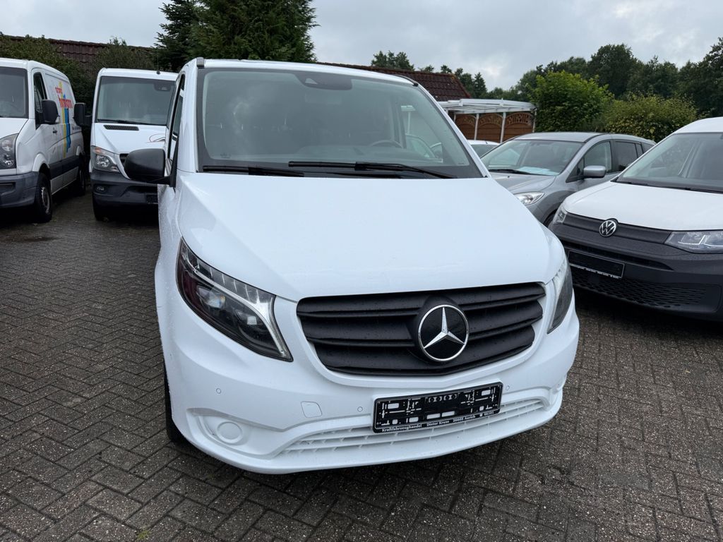 Image of Mercedes-Benz Vito