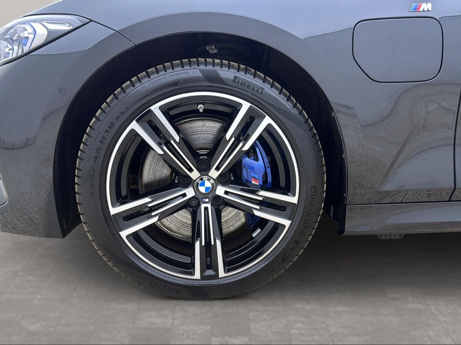 BMW 330 - Bild 10