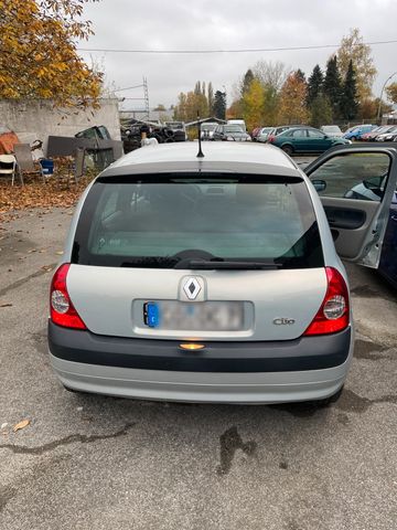 Renault Clio TÜV 10.2026 76000 km