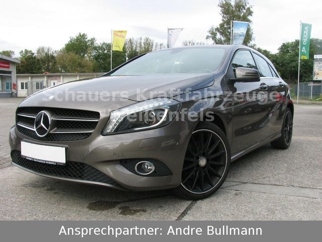 Mercedes-Benz A 180 BlueEff. Style  Bi-Xenon* Licht & Sicht*LM