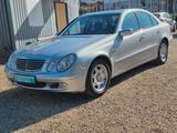 Mercedes-Benz E 200 KOMPRESSOR*Automatik*Navi**TOP ZUSTAND** - Mercedes-Benz E 200: T Kompressor