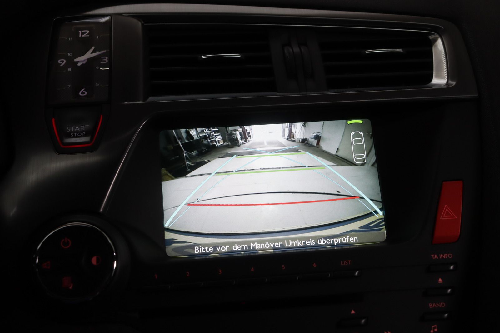Fahrzeugabbildung DS Automobiles DS5 2.0 HDi SportChic * HUD * LEDER * Navi
