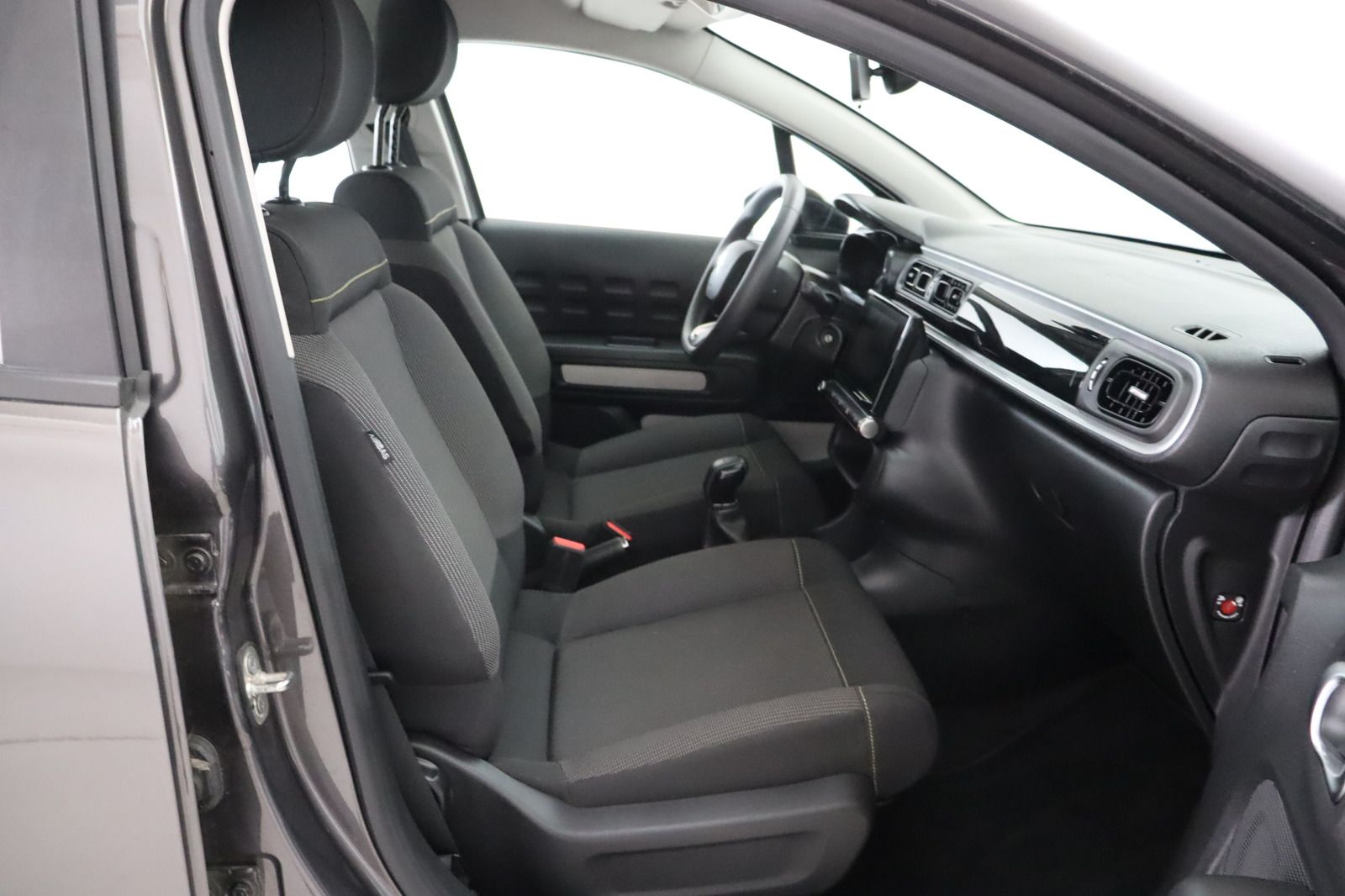 Fahrzeugabbildung Andere Citroën C3 1.2i Plus * Klimautom. * HU 08.2028