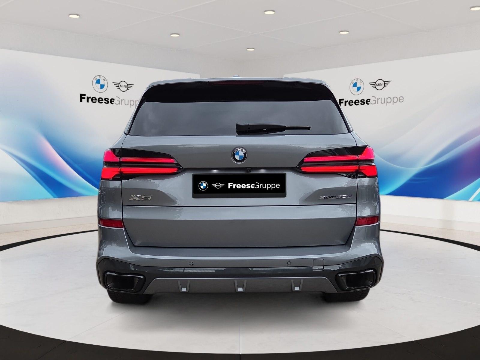 BMW X5 xDrive30d AHK 360° STANDHZ HEAD-UP PANO RFK