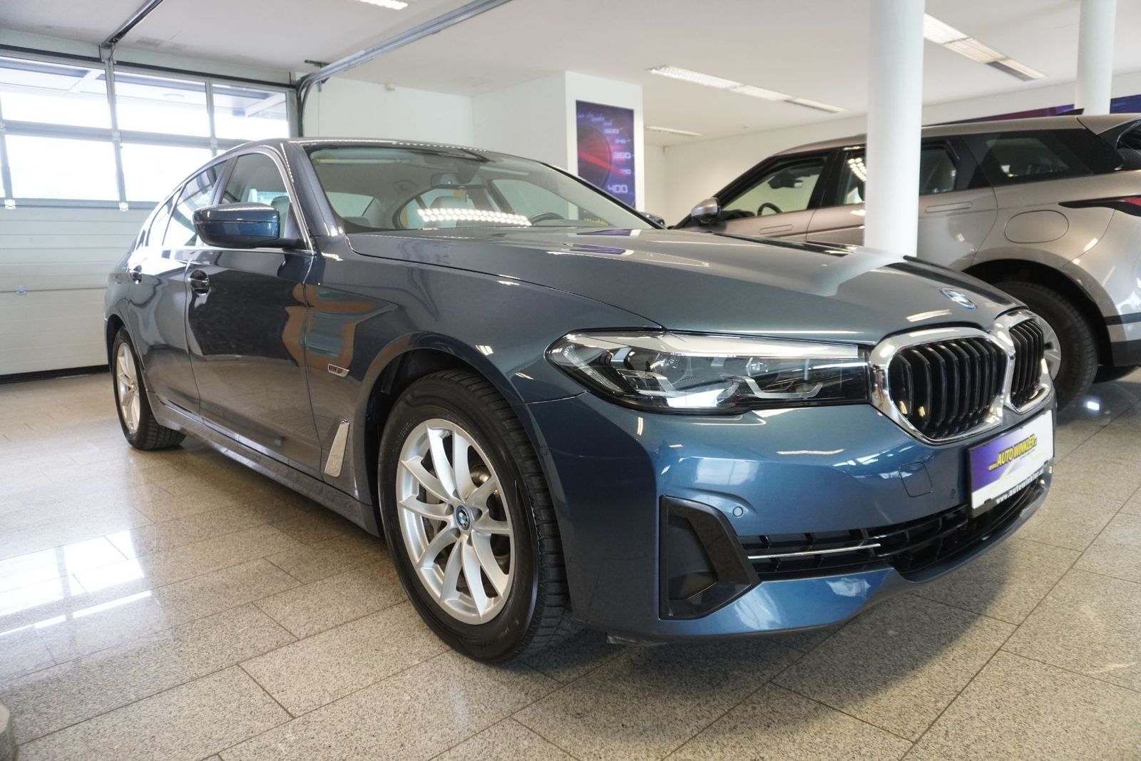BMW 530 e PHEV xDrive Aut. LED/Virtuel/Kamera imagem 3