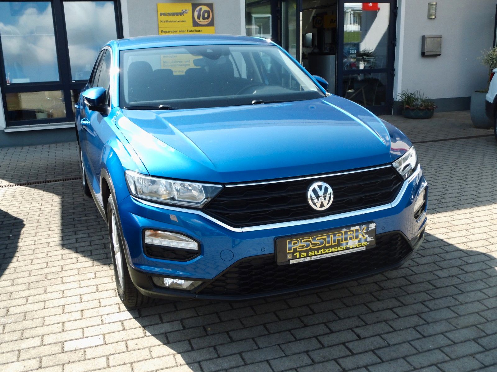 VW T-Roc Style , AHZV abnem.,SHZ, Klimaautom.
