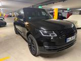 Land Rover Range Rover 4.4 Liter SDV8 Vogue Vogue - Land Rover Range Rover Gebrauchtwagen in Hamburg