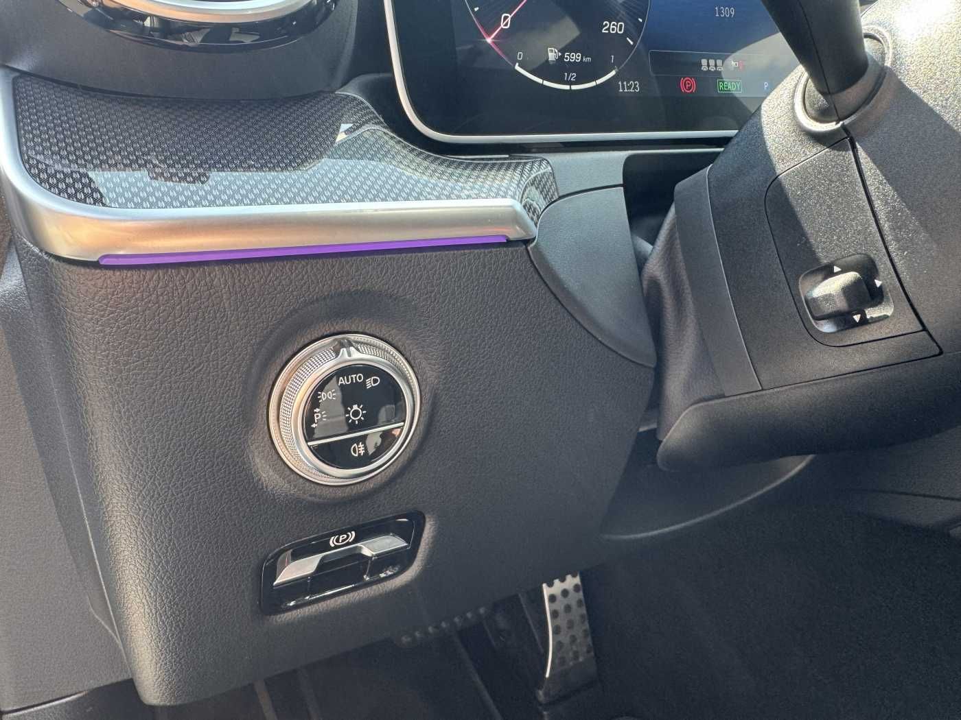 Fahrzeugabbildung Mercedes-Benz C 300de AMG+Pano+Burm+HUD+360+Digital+VOLL