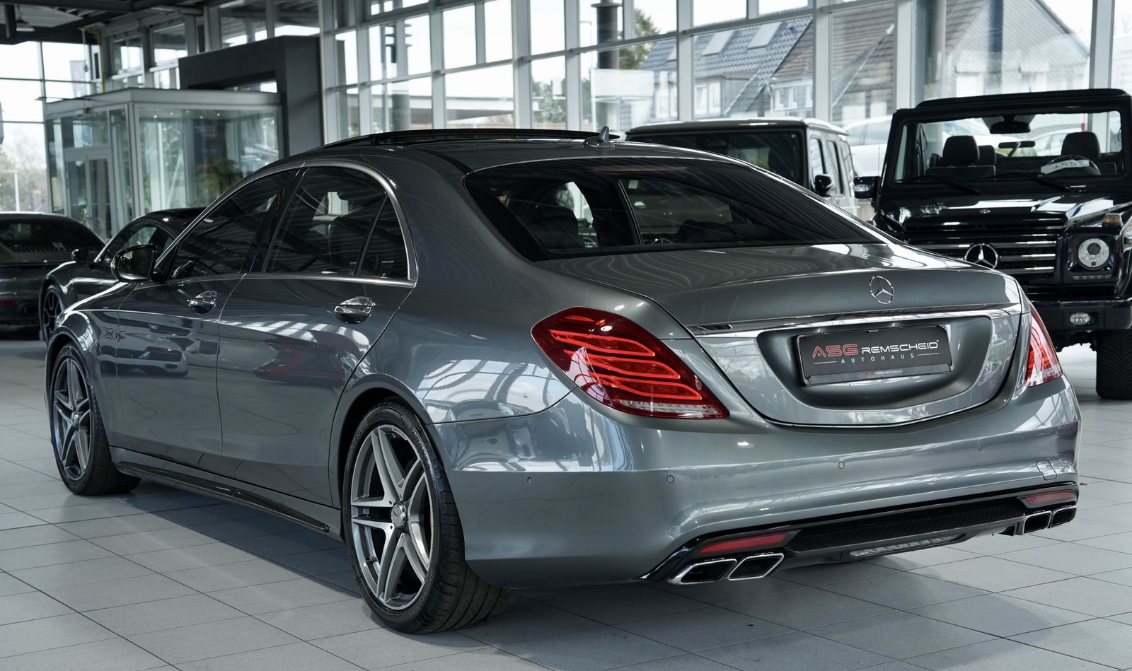 Mercedes Benz S 63 Amg