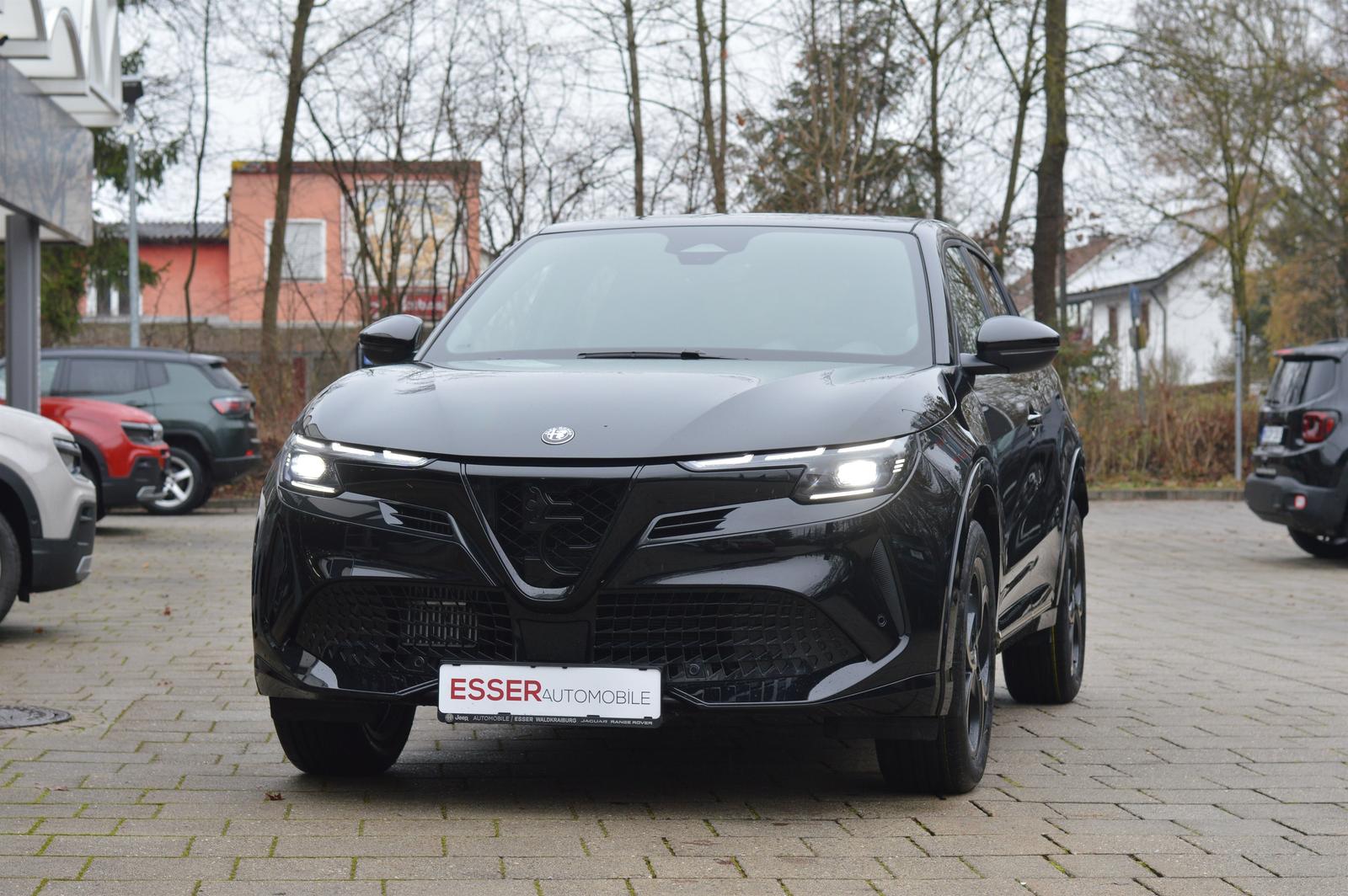 Alfa Romeo Junior Ibrida 1.2 VGT 48V-Hybrid 107 kW Intensa